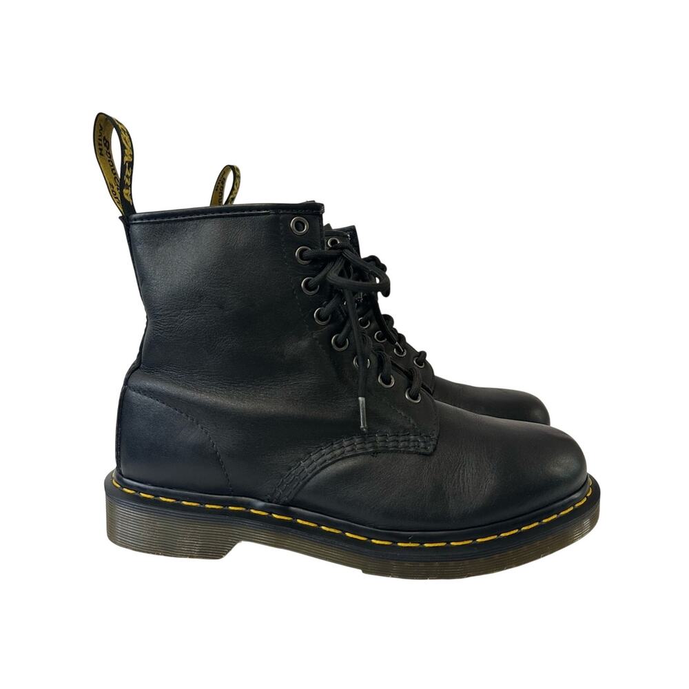 Dr. Martens 1460 SOFTY T Leather Combat Boots Black size W8 or M7 8-eye Lace-up
